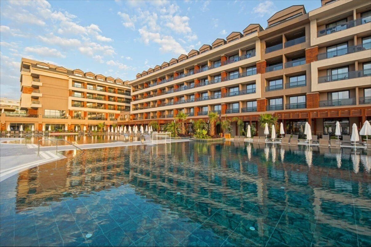Aletris Deluxe Hotel & Spa 5* қонақ үйі